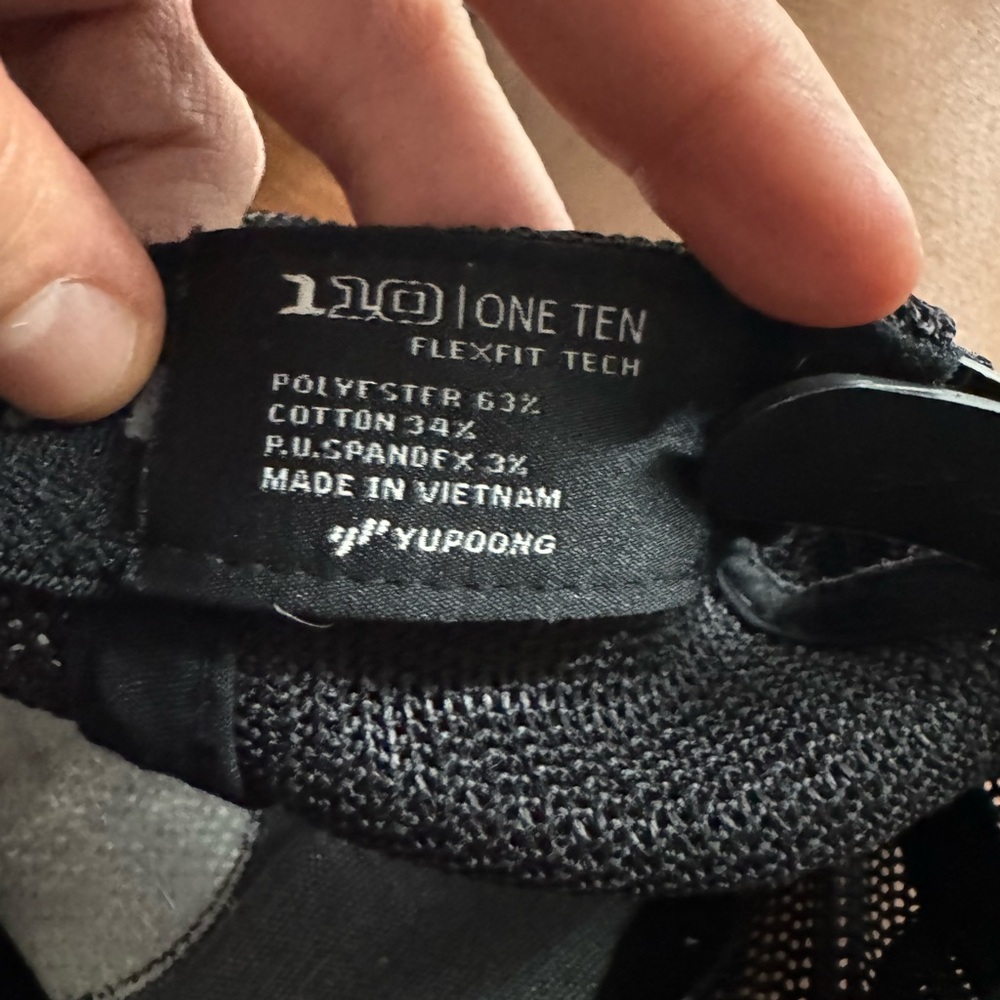 Travis Mathew Black and Gray Cap - Picture 4 of 4